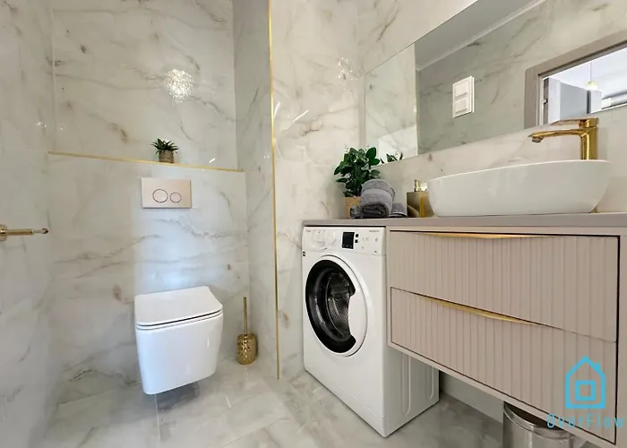 Laura With Sauna & Gym, 5 Min To Baltic Sea & Polsat Arena